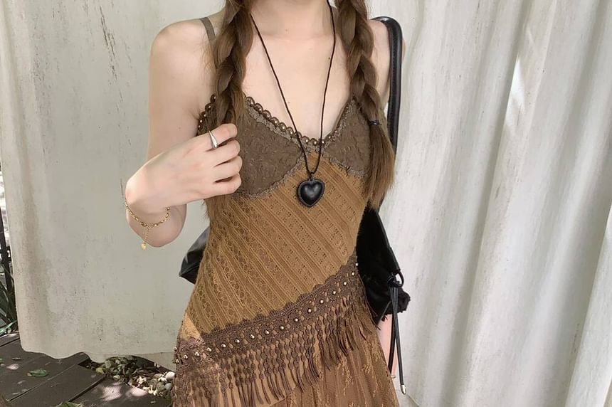 Sleeveless V-Neck Fringed Lace Maxi A-Line Dress