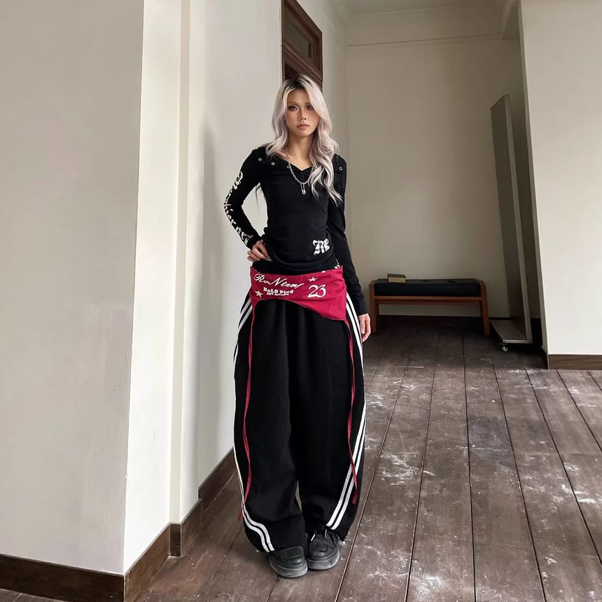 Striped Barrel Leg Sweatpants + Mini Skirt Set - Altfashion Shop