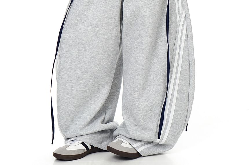 Striped Barrel Leg Sweatpants + Mini Skirt Set - Altfashion Shop