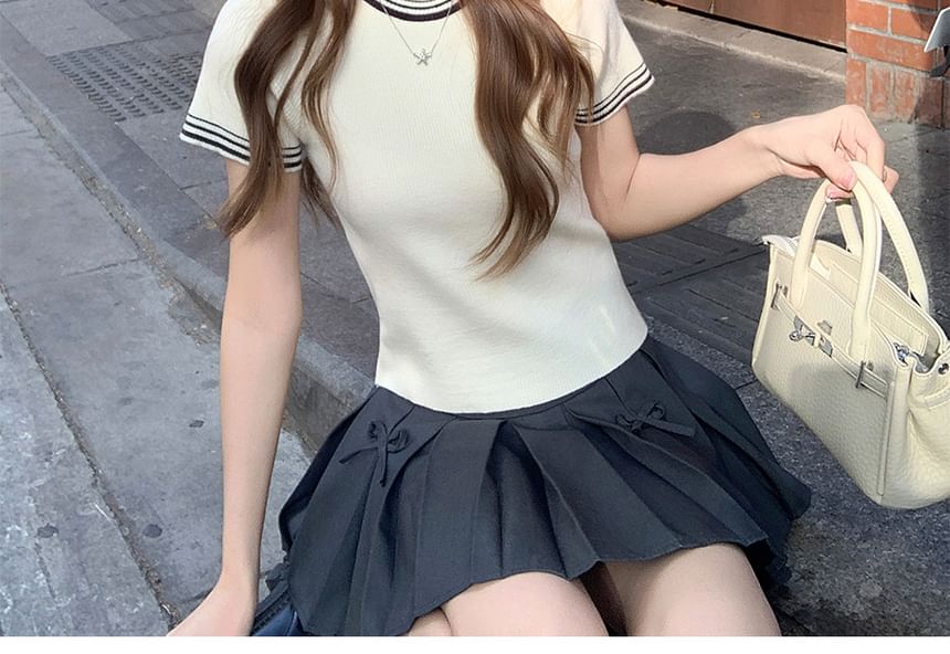 Short Sleeve Crewneck Contrast Trim Knit Shirt