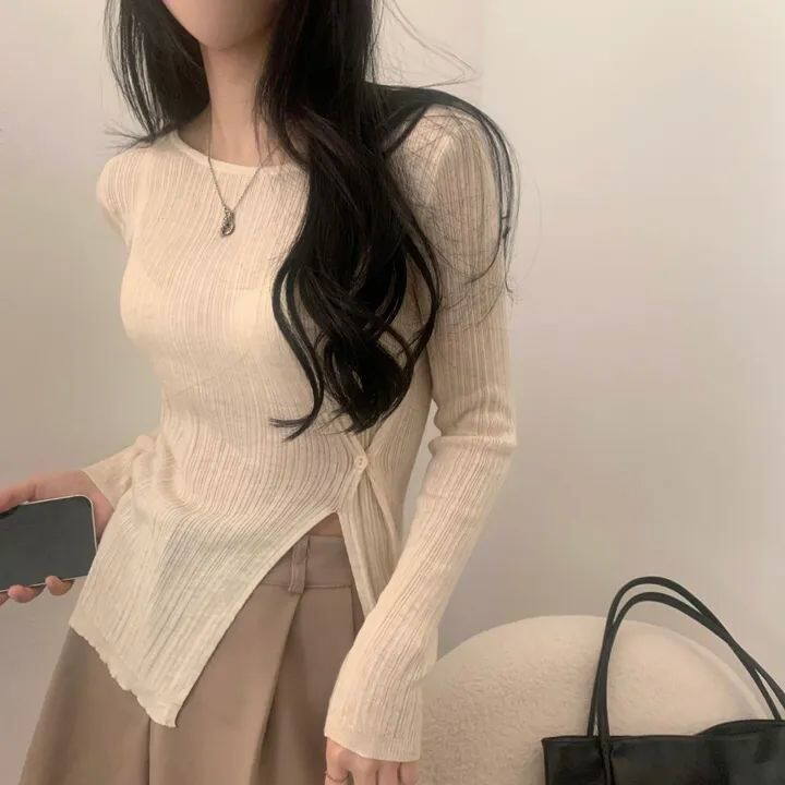Asymmetric Hem Knit Top with Long Sleeves