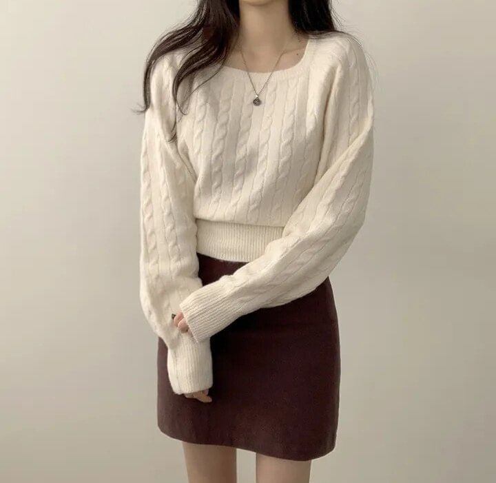 Square Neck Cropped Knit Top with Long Sleeves