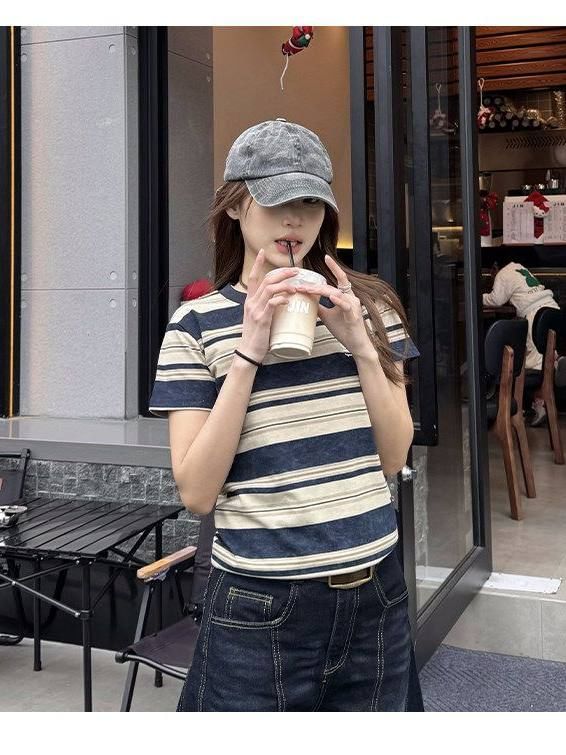 Short Sleeve Crew Neck Striped Tee
