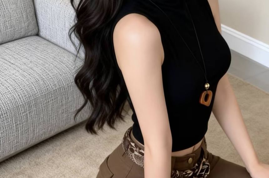 Mock Neck Solid Slim Fit Cropped Tank Top