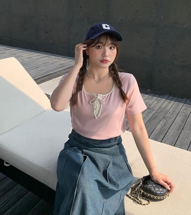 Scoop Neck Lace-Up T-Shirt with Short Sleeves