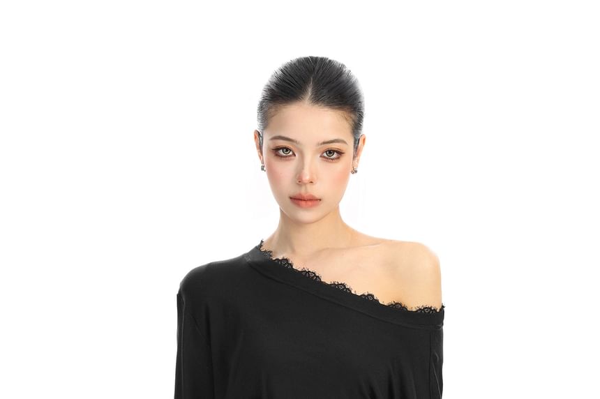 Off-Shoulder Lace-Trim T-Shirt with Long Sleeves