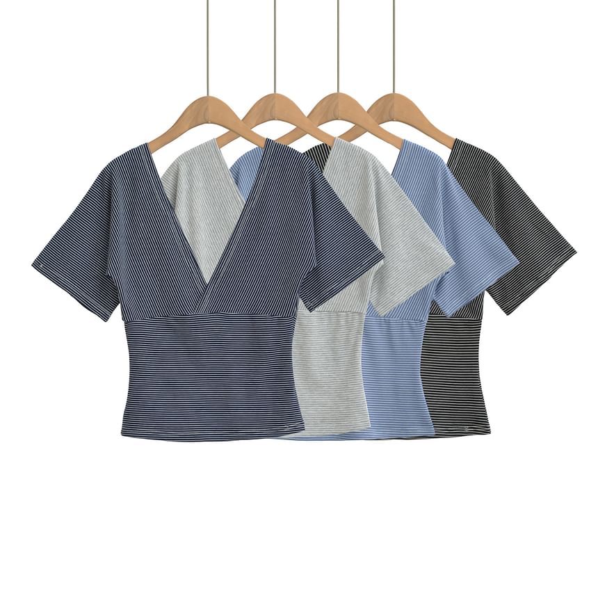 Slim-Fit Striped V-Neck Crop Tee with Short Sleeves