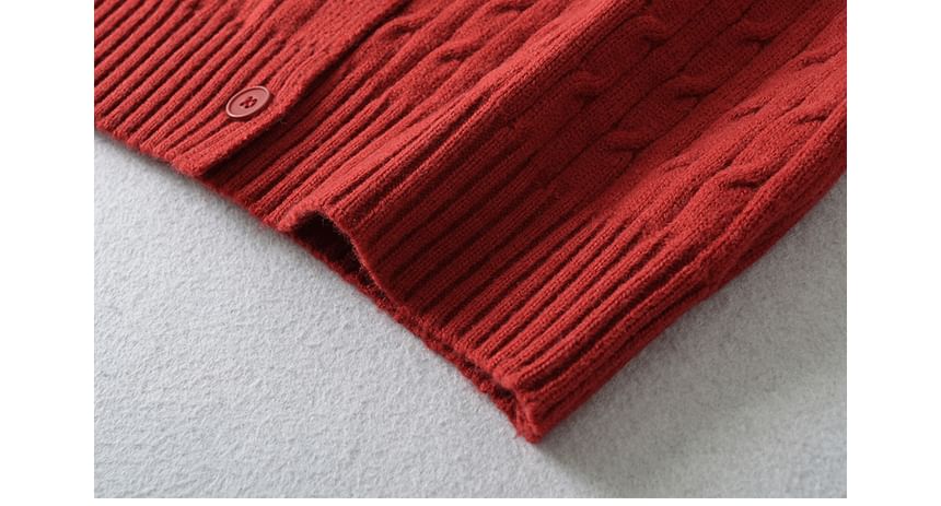 Round Neck Plain Button Up Cable Knit Cardigan