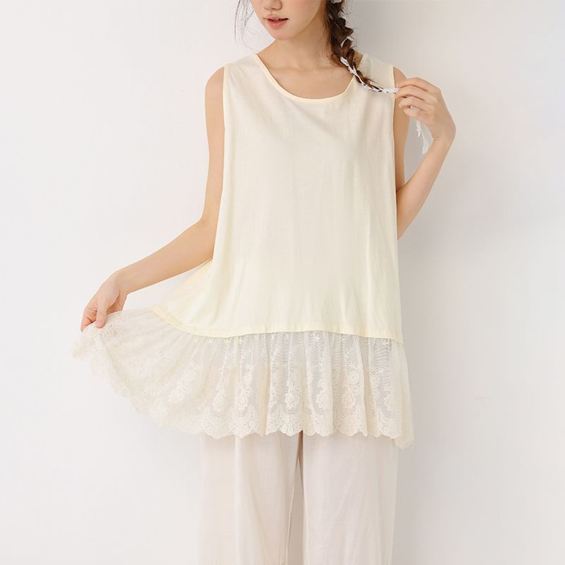 Crewneck Lace Panel Sleeveless Top
