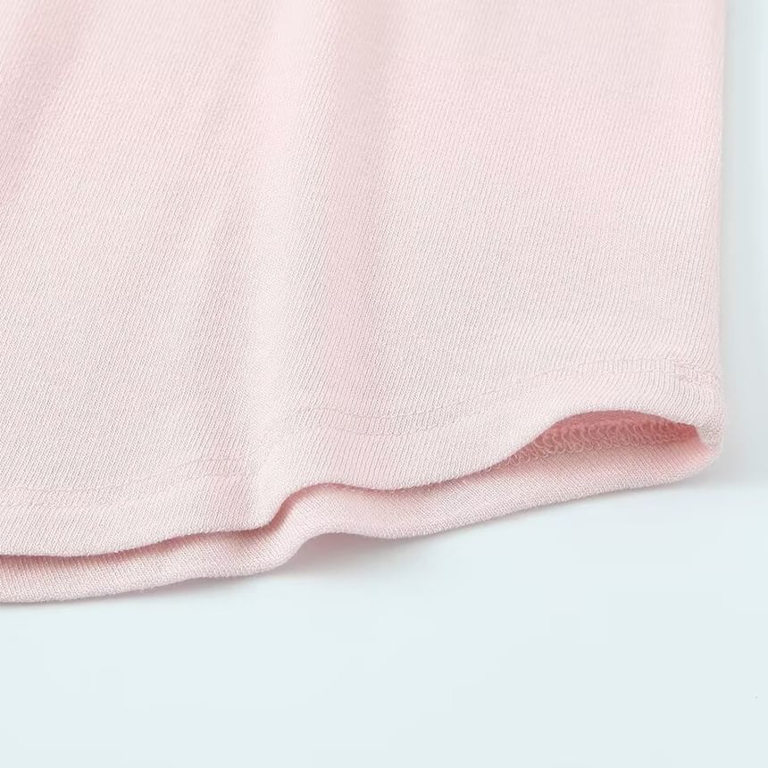 Raglan Crewneck Long Sleeve T-Shirt