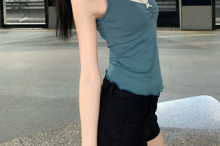 V-Neck Lace Trim Slim Fit Tank Top