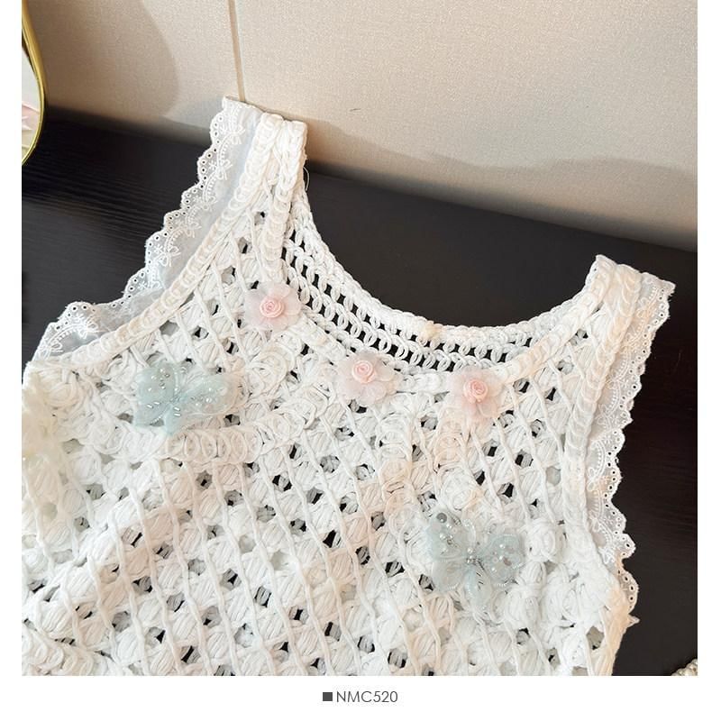 Crochet Fringed Crop Top with U-Neckline