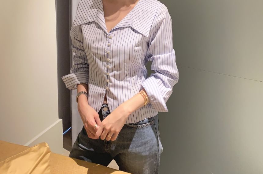 Striped Collared Long Sleeve Shirt