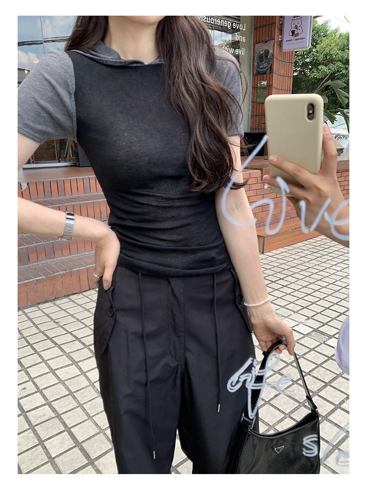 Hooded Two-Tone Short Sleeve T-Shirt