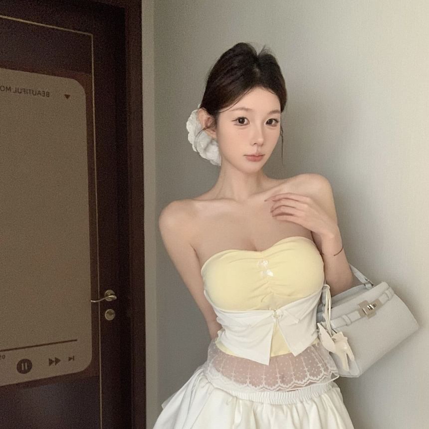 Strapless Lace Ruffle Crop Top