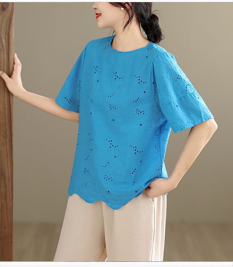 Short-Sleeve Crew Neck Lace Blouse