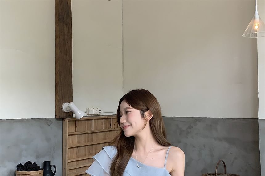 Ruffle-Trimmed One-Shoulder Sleeveless Top