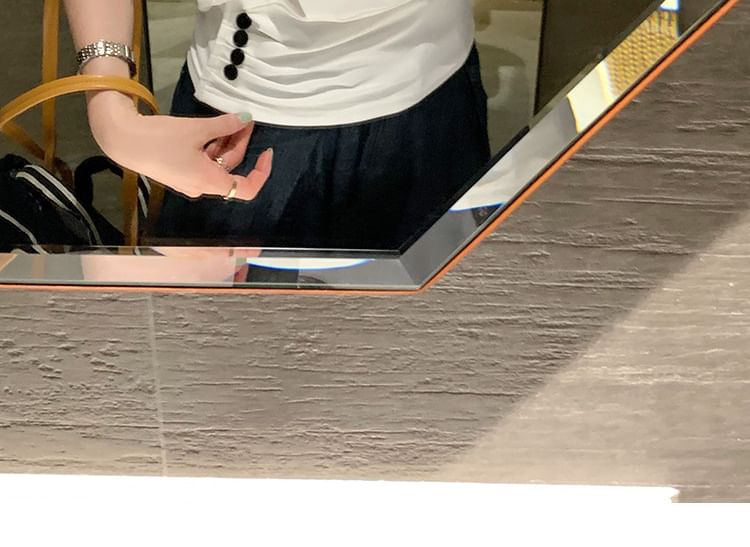 One-Shoulder Short Sleeve Basic Tee