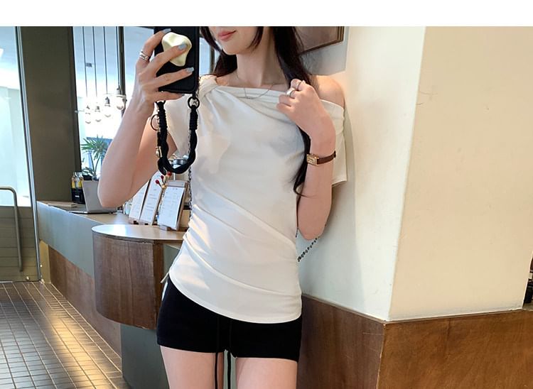 Asymmetric Basic Short Sleeve Top