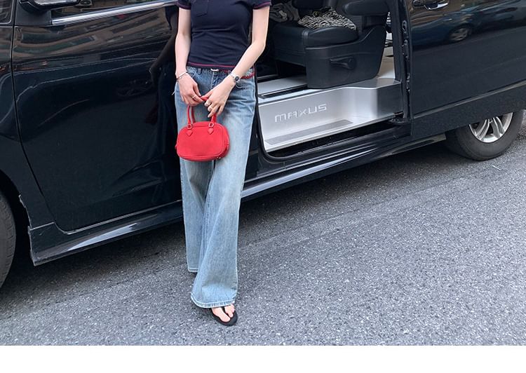Off-Shoulder Contrast Stitch Short Sleeve Shirt