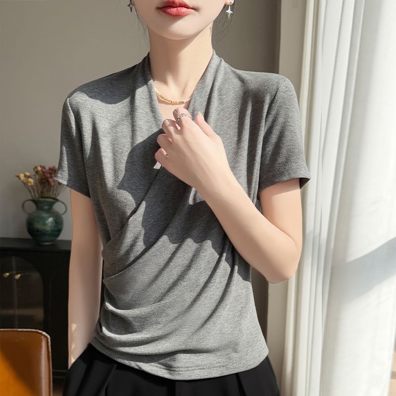 Ruched V-Neck Slim Fit Tee