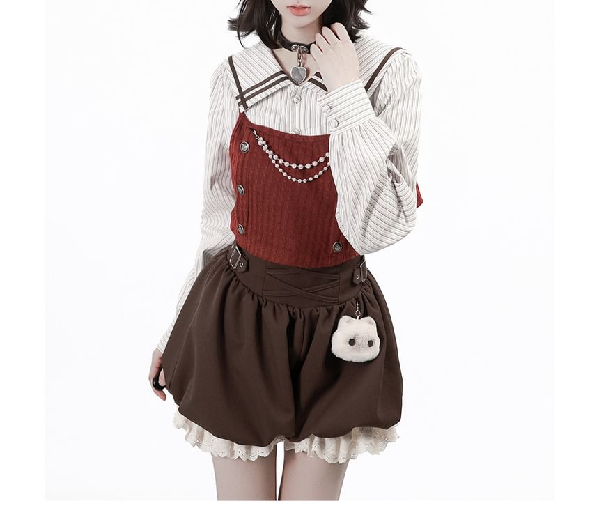 Striped Hooded Blouse / Crop Top / Knit Camisole / Ruffled Shorts / Leg Warmers