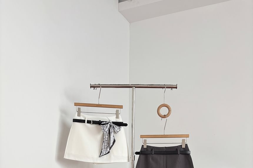 Mid Rise Plain Mini A-Line Skirt