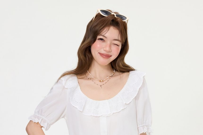 Puff-Sleeve Scoop Neck Plain Lace Trim Blouse