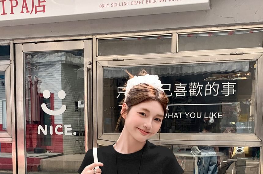 Short-Sleeve Crew Neck Plain Lace Trim T-Shirt