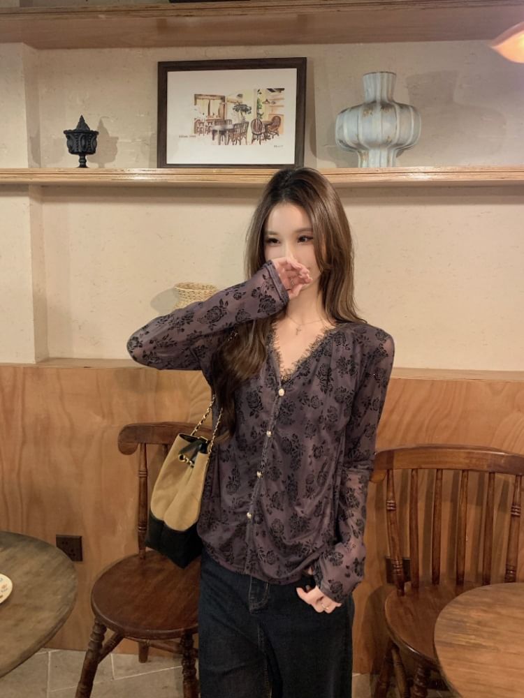 Long-Sleeve V-Neck Lace Trim Top