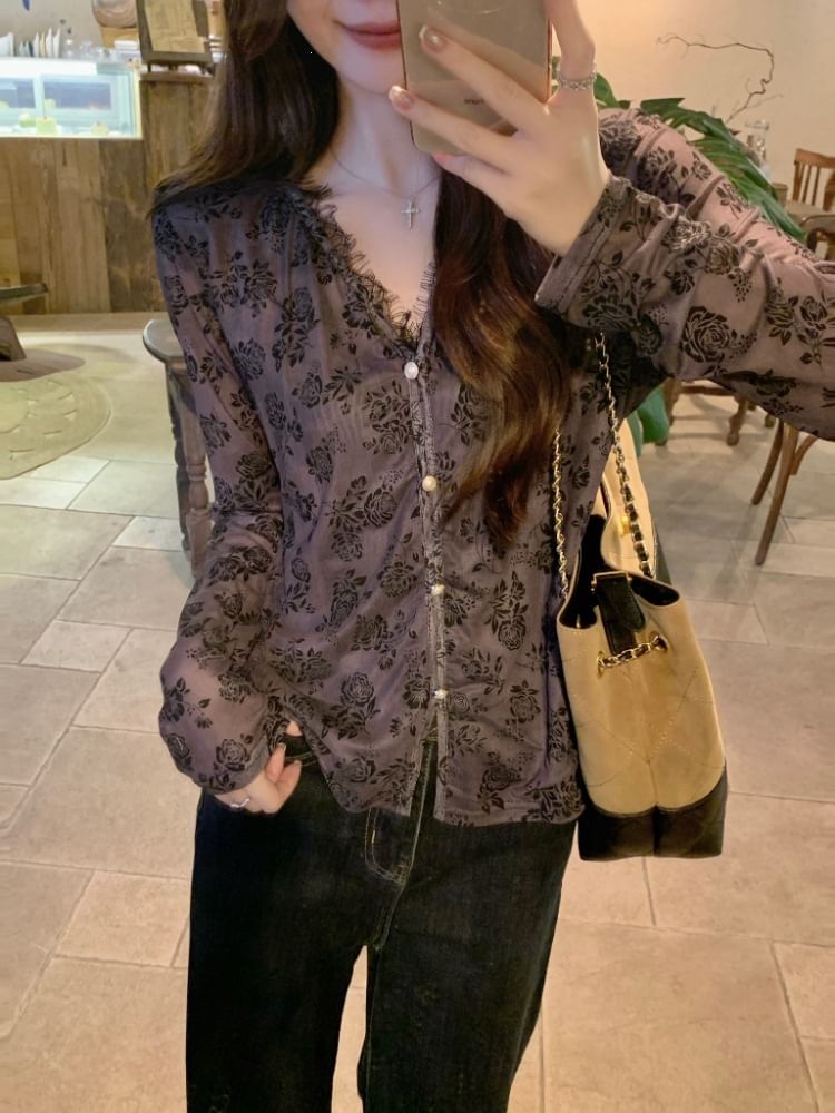 Long-Sleeve V-Neck Lace Trim Top