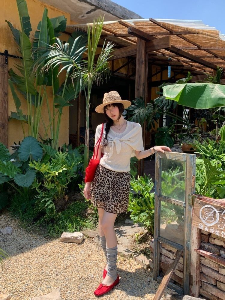 Mid Waist Leopard Print Mini Skirt