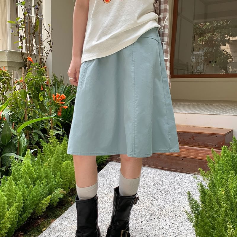 Mid Waist Plain A-Line Skirt