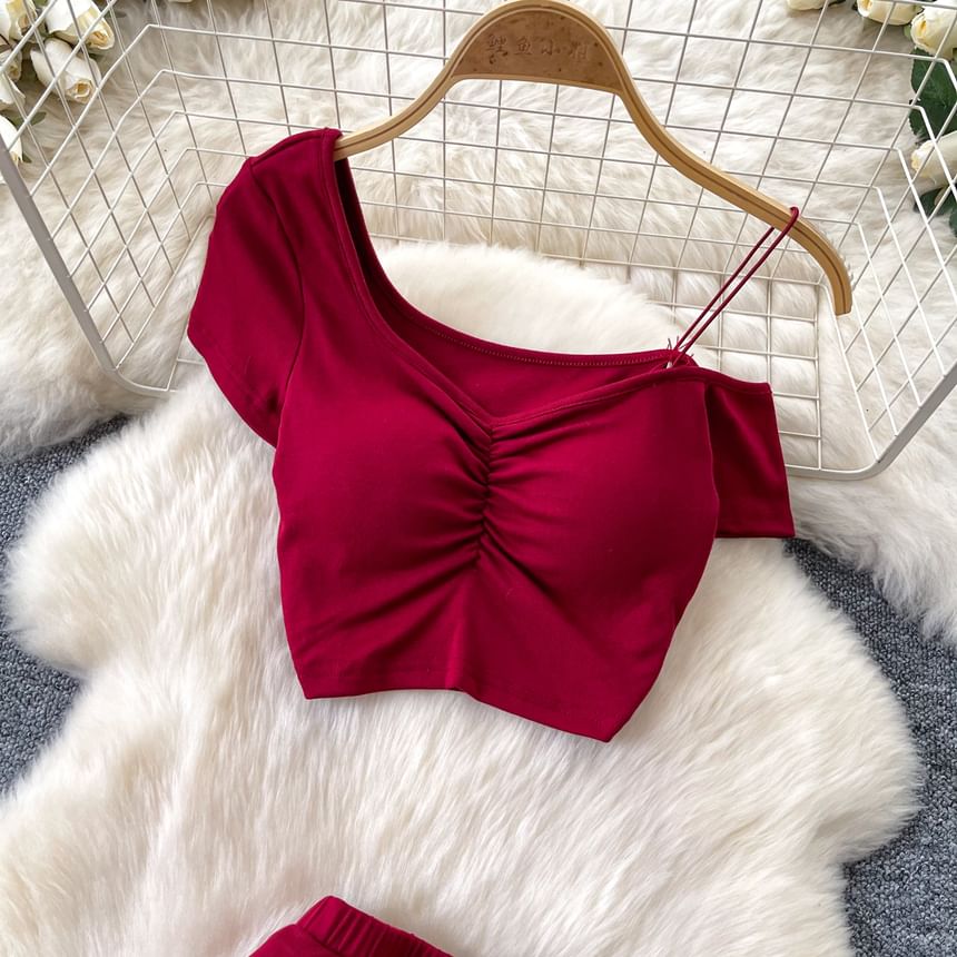 Set: Short-Sleeve Cold Shoulder Plain Ruched Crop T-Shirt + Elastic Waist Plain Mini A-Line Skirt