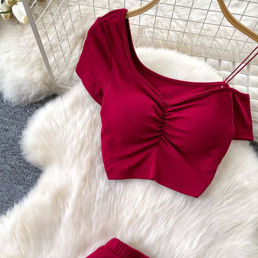 Set: Short-Sleeve Cold Shoulder Plain Ruched Crop T-Shirt + Elastic Waist Plain Mini A-Line Skirt