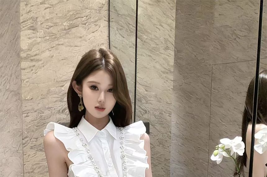 Sleeveless Collared Embellished Ruffle Trim Blouse / High Waist Plain Layered Mini A-Line Skirt