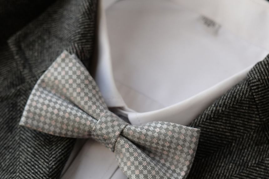 Plaid Bowtie / Tie / Handkerchief / Set