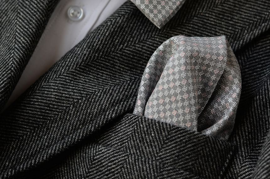Plaid Bowtie / Tie / Handkerchief / Set