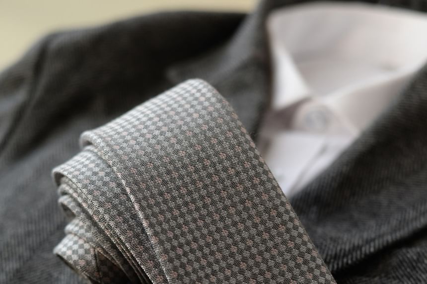 Plaid Bowtie / Tie / Handkerchief / Set