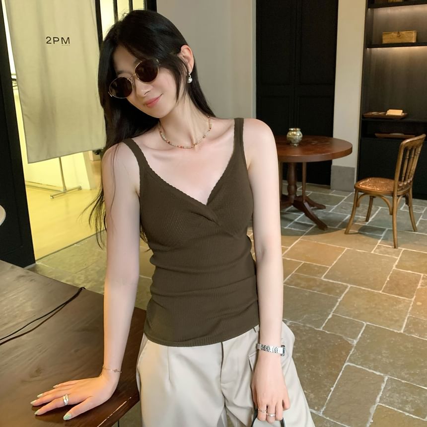 V-Neck Cropped Tank -