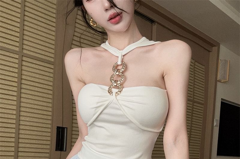 Halter Neck Plain Buckled Camisole Top / Mid Rise Mini Tiered Skirt