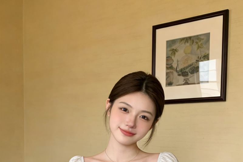 Puff-Sleeve Striped Button Blouse -