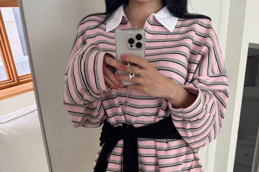 Striped Half-Zip Contrast-Collar Sweatshirt