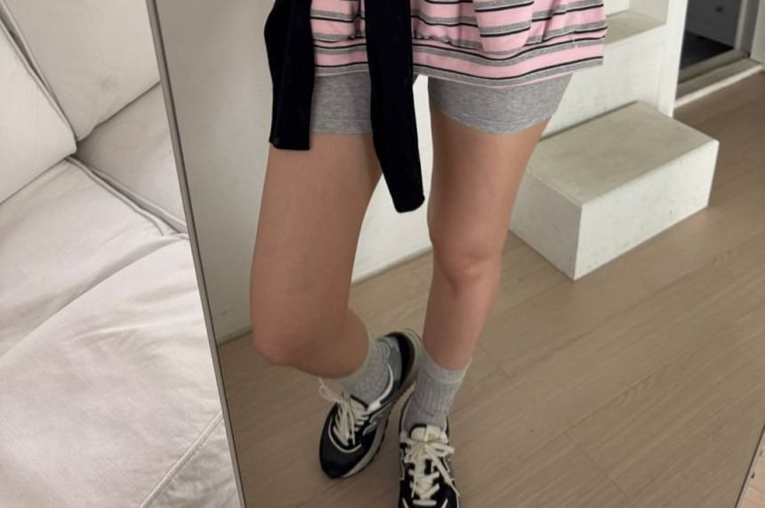 Striped Half-Zip Contrast-Collar Sweatshirt