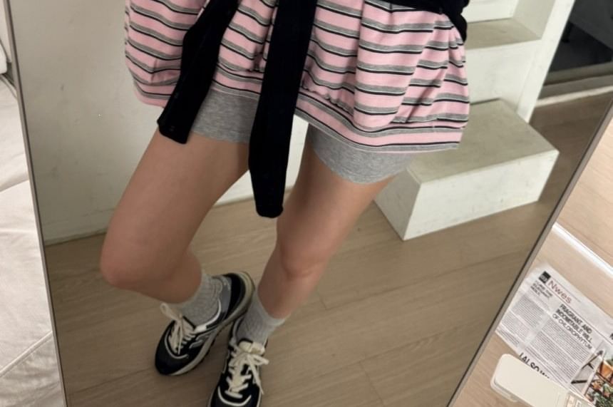 Striped Half-Zip Contrast-Collar Sweatshirt