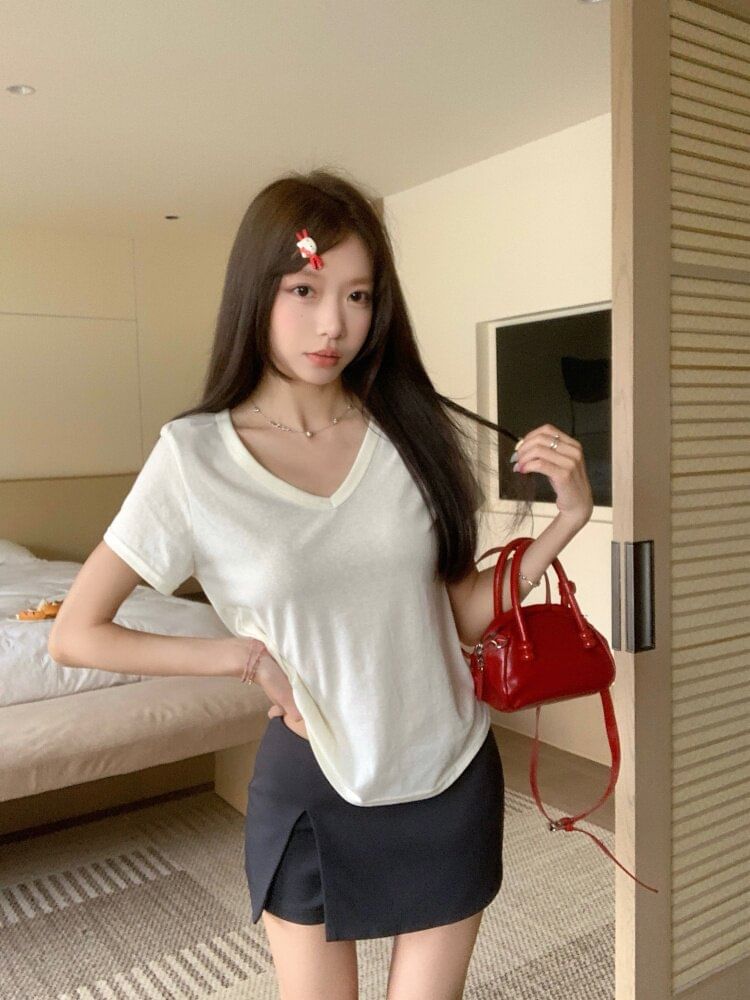 Essential Solid Short-Sleeve Tee