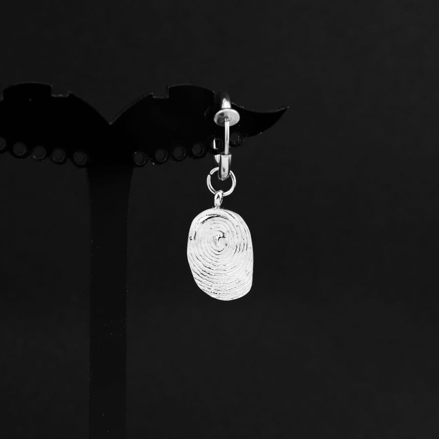 Thumbprint Alloy Drop Earring / Ear Cuff