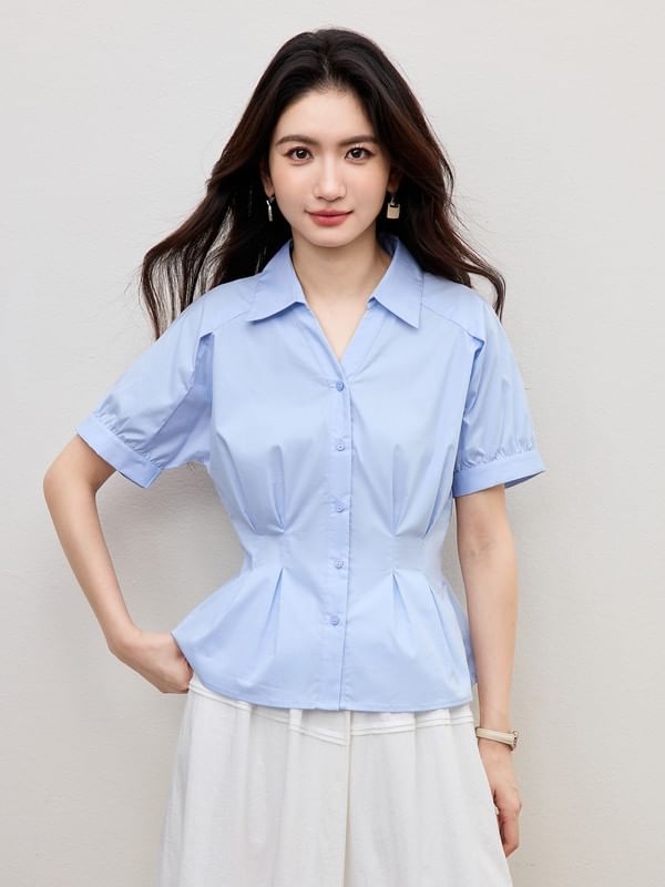 Short Sleeve Collared Button Blouse