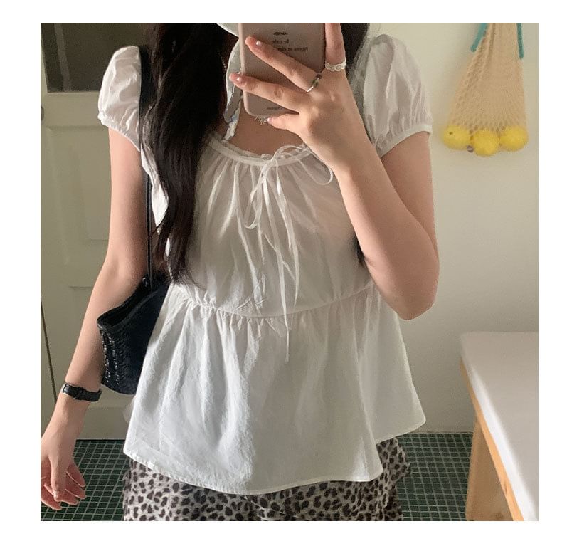 Puff Sleeve Scoop Neck Lace Trim Blouse