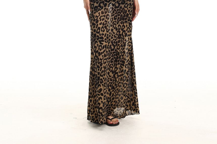 Mid Rise Leopard Print Maxi A-Line Skirt